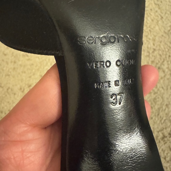 Elegant Sergio Rossi Swarovski Crystal Strap Pointed Pumps EU 37 - Picture 5 of 9